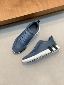 Chaussures de style de vie à semelle extérieure antidérapante sécurisée, construction à panneaux combinés, coussinets de soutien moelleux, résistantes aux dommages, baskets intemporelles M - Product Image 5