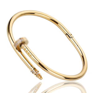 Bracciale da donna alla moda con borchie a forma di chiodo, in acciaio inossidabile argentato e oro 18 carati, certificato GAC, stile Love Nail - Product Image 6