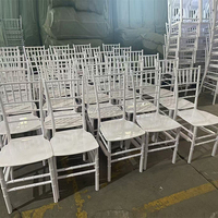 Chaises de mariage, chaises Chiavari empilables blanches en gros pour hôtels, banquets commerciaux, événements et fêtes