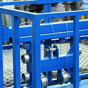 Plateforme de levage de marchandises stable, élévateur industriel sécurisé, <span class=keywords><strong>monte</strong></span>-<span class=keywords><strong>charge</strong></span> hydraulique pour centre logistique et entrepôt - Product Image 3
