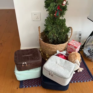 Wholesale Terry Cloth <b>Makeup</b> Bag Custom Embroidery Logo Large Capacity Cosmetic <b>Organizer</b> Travel Toiletry Storage <b>Case</b> - Product Image 4