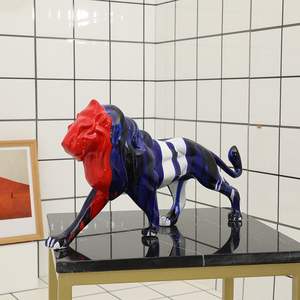 Personalizzato Vernice Colorata Scultura Animale Moderno Stile Semplice Leao Decoracao <span class=keywords><strong>Un</strong></span> Pezzo Resina Statua del Leone Per La Vendita - Product Image 1