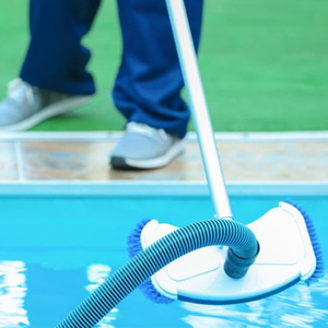 Vagues d'été personnalisées <span class=keywords><strong>aspirateur</strong></span> de <span class=keywords><strong>piscine</strong></span> <span class=keywords><strong>hors</strong></span> <span class=keywords><strong>sol</strong></span> nettoyeur d'algues avec logo en plastique - Product Image 3