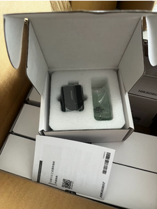 Caméra industrielle monochrome Hikrobot MV-CH050-10UM 5MP 2/3" CMOS à obturateur global USB3.0 pour l'inspection par vision industrielle - Product Image 5