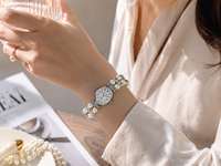 Montre-bracelet vintage en argent avec perles ovales, montre à quartz pour femme, bijoux élégants, montre-bracelet tendance pour femme, OEM ODM