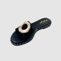 Sandales plates à bout ouvert pour femmes, avec boucles métalliques rondes, légères, respirantes et confortables, à enfiler, pour l'extérieur et l'intérieur