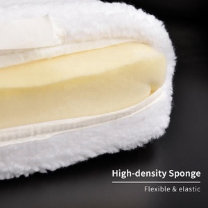 Isolateur de lucarne pour camping-car de 14x14x3 pouces, couverture réfléchissante pour pare-soleil de toit de camping-car. - Product Image 3