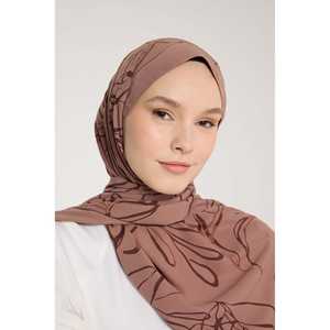 Pañuelo de Seda de Tono Puro con Estampado de Hojas Color Café con Leche - Accesorio de Calidad Premium - Product Image 1