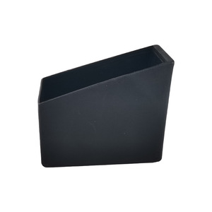 Pieds de meubles modernes et simples en plastique noir Shih Hung Plastics, 20x40mm, à fixation latérale - Product Image 3