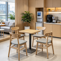 Ensemble de table et de chaises de salle à manger modernes et minimalistes avec plateau en bois et pieds en métal pour restaurant, café, maison, mobilier commercial