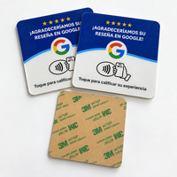 Vente en gros de support en acrylique NFC Google Review avec code QR pour comptoir de vente au détail et magasin local