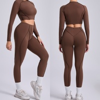 Aoyema Vêtements de sport avec logo personnalisé Costumes très vendus Ensemble leggings et hauts de yoga à compression extensible et à manches longues et séchage rapide