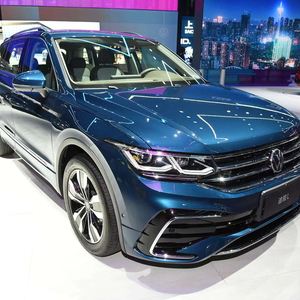 SUV VW Tiguan L a Benzina 2025 380TSI R-Line 7 Posti con Motore 2.0T Trazione Integrale Automatica - Product Image 3