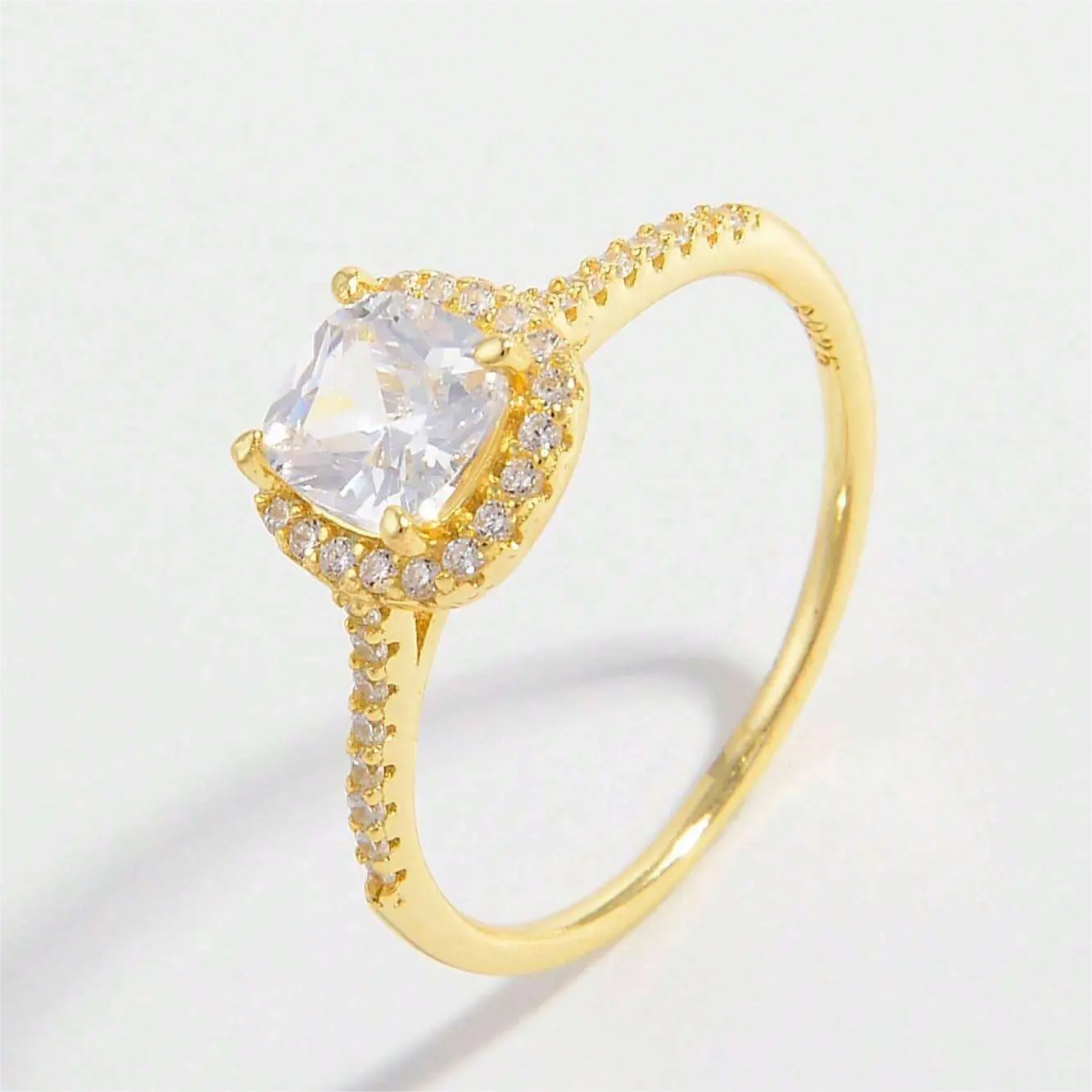 도매 925 스털링 실버 18K 골드 도금 CZ 지르콘 사각 반지 다이아몬드 반지 결혼 숙녀 반지