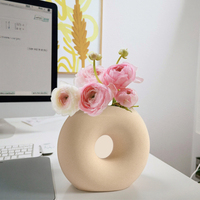 Nordique blanc décoratif Floreros rond cercle poterie Vase en céramique Minimal fleur porcelaine Vases en céramique pour la décoration intérieure