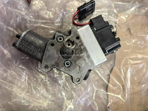 Control Hidráulico Original MCV, MCV116G4204, MCV116G4201, MCV110A1017, MCV116A3501, MCV116A3204, MCV116A3102 - Product Image 6