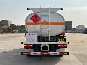 Camion-citerne à prix compétitif à vendre, capacité 5m³-8m³, citerne hexagonale pour le transport de diesel et d'essence - Product Image 4