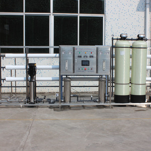 JINSWE-Purificateur d'eau industriel 2000L/heure par osmose inverse, équipement de traitement d'eau, composants centraux, pompe PLC - Product Image 3