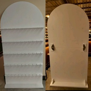 Présentoir mural pliable en bois pour champagne, idéal pour les mariages et la présentation de boissons, avec rangées de présentation de style panneau - Product Image 2