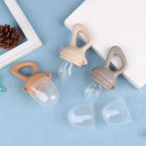Mangeoire à fruits en silicone pour bébé avec couvercle motif Halloween tétine de dentition complément alimentaire frais sucette <span class=keywords><strong>grignoteuse</strong></span> - Product Image 3
