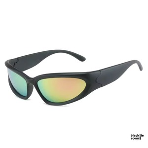 Lunettes de soleil tendance au design unique, protection UV élégante, lunettes de mode pour un usage quotidien, disponibles à la vente - Product Image 5