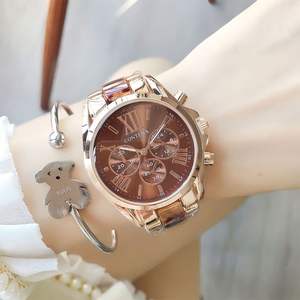 Nouvelle Arrivée Montre à Quartz Chinoise pour Femme, Vente en Gros de Montres Originales avec Bracelet en Acier, Étanche, Minimaliste, Décontractée - Product Image 6