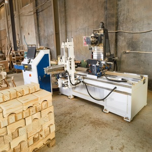 Tour à bois CNC 5 axes pour la fabrication de composants de meubles en bois - Product Image 5