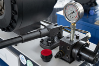 Certifié CE SuperKam 60S Pince à sertir hydraulique portable Max 2 pouces 4SP Excavatrice Tuyaux de carburant haute pression Tuyau d'air Noyau de moteur