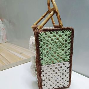 Bolso de flores personalizado de algodón tejido a mano con asa de madera, accesorio de moda para mujer - Product Image 4