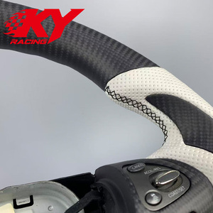 Volante Deportivo Personalizado de Fibra de Carbono Mate para Infiniti M25 M35 M37 M56 Q50 Q60 Q70 Q70s Q70L G37 G37X G25 G35 - Product Image 2