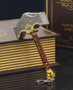 Artisanat en métal fin européen Myth Solre Dieu Marteau Porte-clés Pendentif en métal de zinc Ornements de haute qualité - Product Image 5