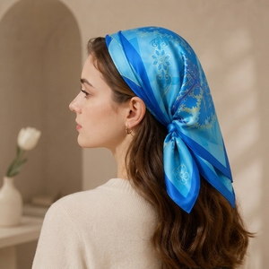 Pañuelo Cuadrado de Satén de Seda Estampado Personalizado 60x60cm con Diseño de Árbol Azul, Pañuelo para el Cuello, Diadema, Accesorio para Bolsos - Product Image 2