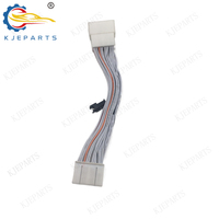 Câblage personnalisé 28 broches mâle-femelle OEM pour autoradio avec interrupteur indépendant et câble d'extension pour unité centrale Toyota