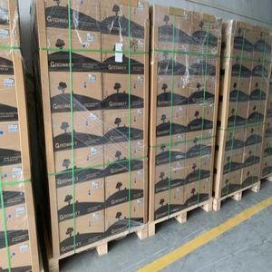 Sistema Solar Fotovoltaico Comercial e Industrial Growatt Conectado a la Red, CA de 100 kW, 110 kW, 120 kW, 125 kW, Salida Trifásica para Growatt - Product Image 3