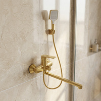 Ensemble de douche mural en laiton poli de haute qualité avec robinet de baignoire et jet doux pour salles de bain d'appartements et d'hôtels