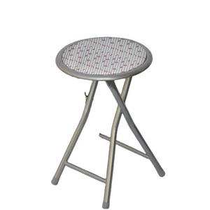 เก้าอี้โลหะแบบซ้อนได้พร้อมองค์ประกอบหนังและโลหะสำหรับห้องนั่งเล่น - Product Image 1