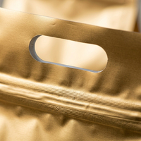 Pochette d'emballage personnalisée en aluminium coloré à huit soudures latérales avec poignée portable et fenêtre transparente pour thé, noix et snacks