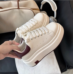 Nuevas Zapatillas Blancas de Moda para Mujer, Aumento de Altura de 4.5 cm, Precio Bajo, Alta Calidad, Exportación de Fábrica, Zapatillas Casuales para Chicas, Marca de Moda, OEM - Product Image 4