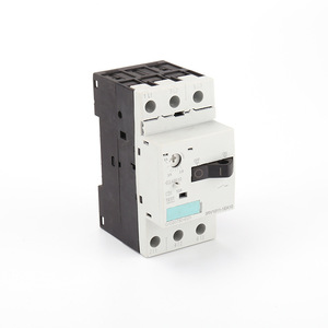 Disjoncteur différentiel Siemens 3RV1011 pour moteurs avec fonction de test - Product Image 1
