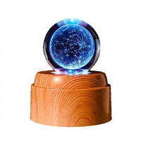 Veilleuse LED rotative 3D avec motif sculpté à l'intérieur, ornement lumineux à lueur chaude, cadeau décoratif