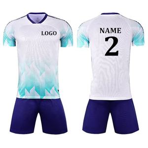 أطقم أزياء كرة القدم رخيصة الثمن مخصصة عالية الجودة قمصان أزياء كرة القدم للأطفال للرجال أطقم كرة القدم حمراء اللون - Product Image 2