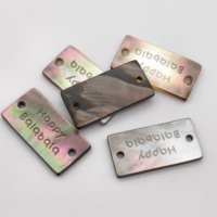 Bouton de vêtement rectangulaire en nacre naturelle, écologique, à coudre, avec logo gravé, style mode, pour bijoux et étiquettes