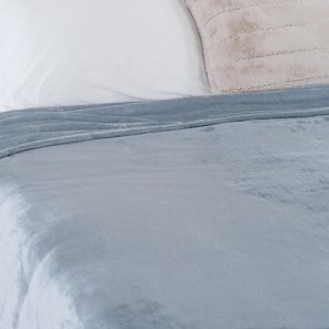 2025 Hot Selling Fabrikant van luxe, op maat gemaakte, lichtgewicht, effen flanellen fleece dekens - Product Image 6