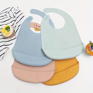2025 2-Pc Bavoirs réglables en silicone pour bébé sans BPA bavoirs imperméables doux et durables pour le sevrage en gros - Product Image 1