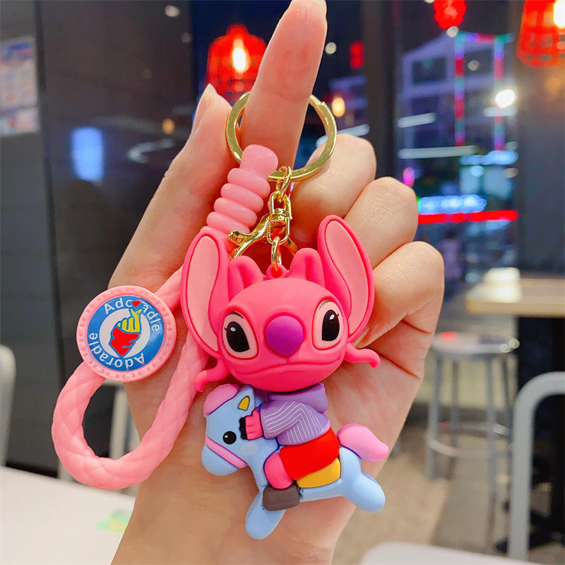 ตะเข็บบ้า -ขี่ม้าไม้