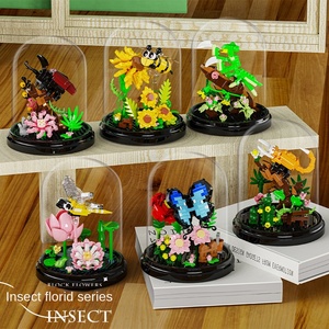 Juguete de Construcción de Bloques de Plástico con Diseño de Planta en Maceta y Cubierta Protectora, Serie de Flores Eternas - Product Image 2