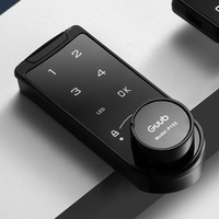Serrure électronique de casier Guub P152 avec clavier et came pour casiers de gym et de rangement