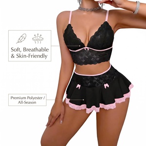 Vêtements <span class=keywords><strong>de</strong></span> nuit brillants pour femmes en gros : Ensemble tendance haut à bretelles col en V et mini-chemise <span class=keywords><strong>de</strong></span> nuit, fabricant raffiné <span class=keywords><strong>de</strong></span> lingerie <span class=keywords><strong>de</strong></span> nuit en dentelle pour femmes - Product Image 1
