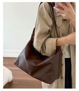 Factory Wholesale PU Handbag Lady's Shoulder <b>Bag</b> Large Capacity Leather Tote <b>Bags</b> - Product Image 5