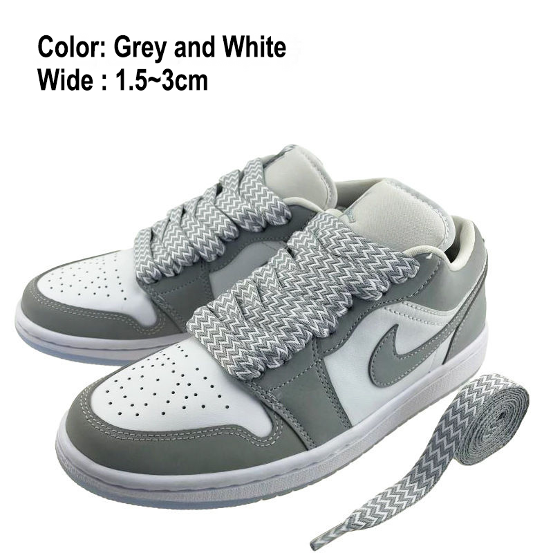 สีเทาและสีขาว